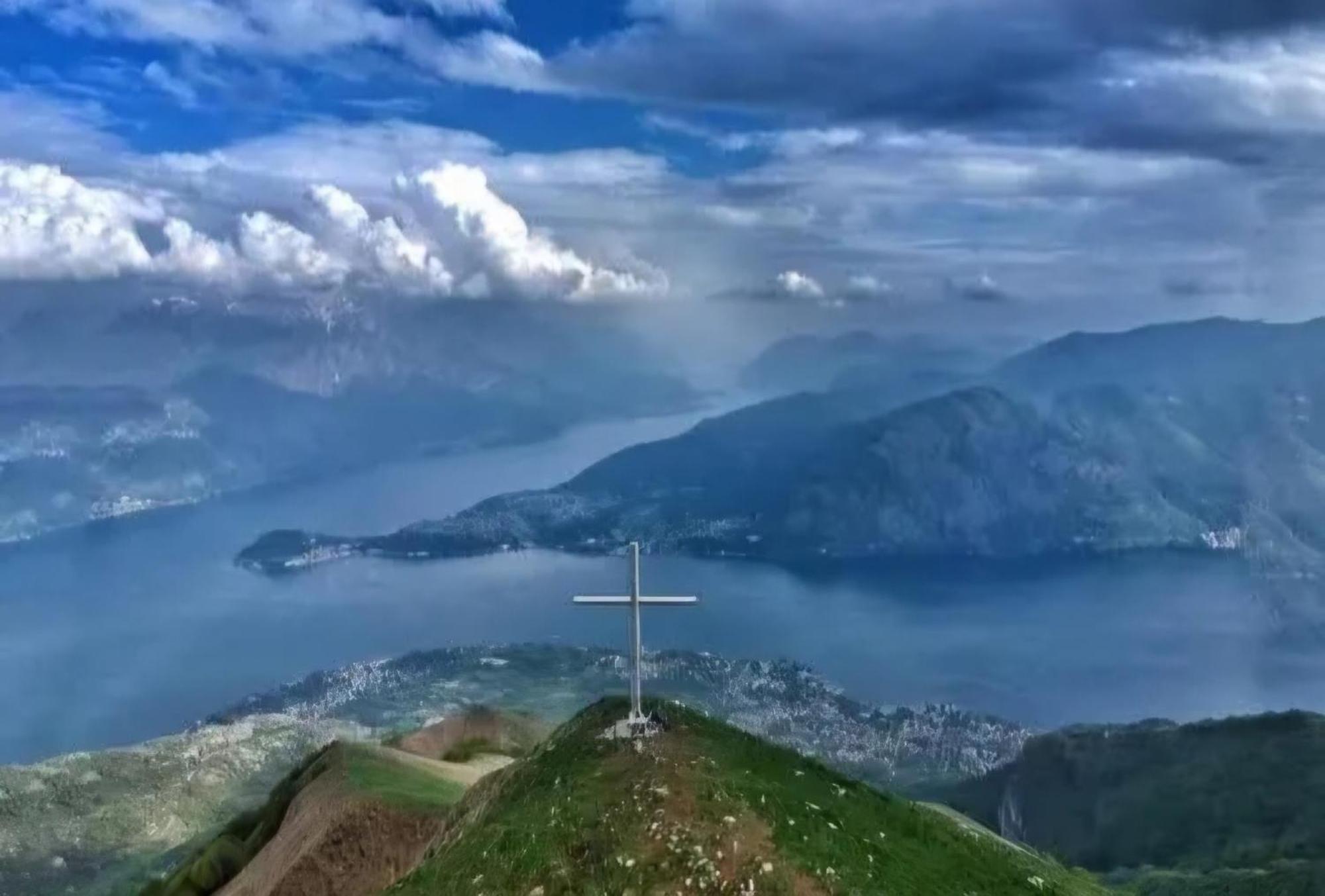 Casa Intignano - Appartamento Con Terrazzo Vista Lago Tremezzo Esterno foto