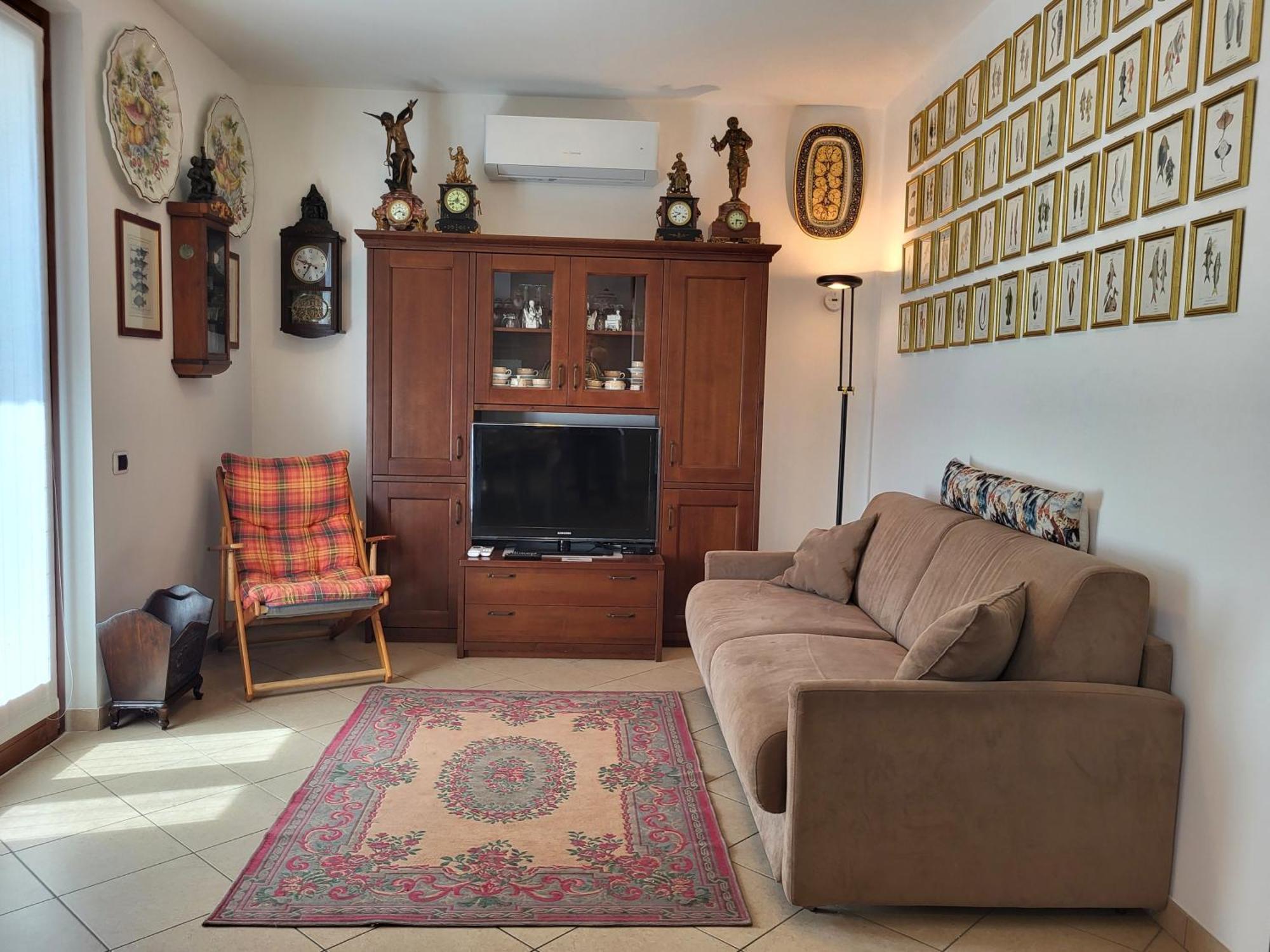 Casa Intignano - Appartamento Con Terrazzo Vista Lago Tremezzo Esterno foto