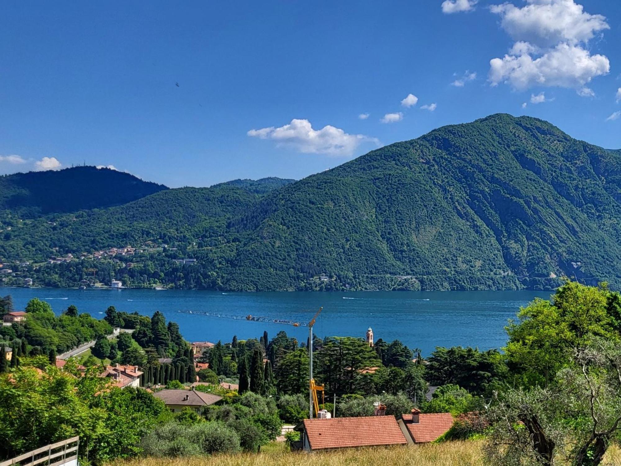 Casa Intignano - Appartamento Con Terrazzo Vista Lago Tremezzo Esterno foto